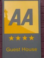 Alojamiento - Crompton Guest House