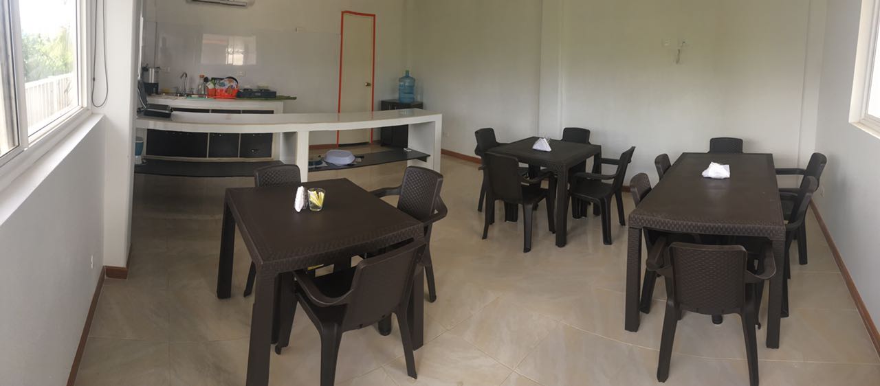 Comodidades del Alojamiento Victoria's Gennie Bay Village Hostal