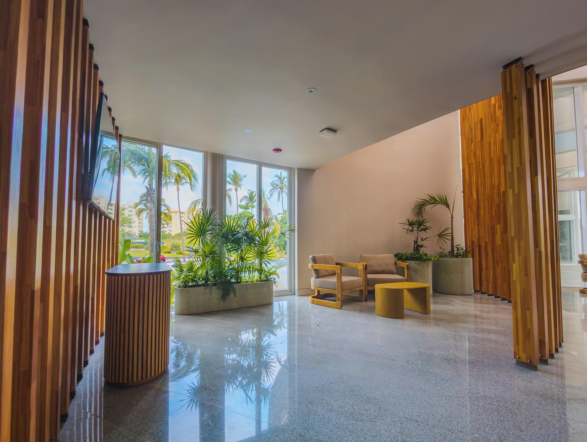 Vista Lobby Hotel Mio Riviera Nayarit Unique & Different- Adults Only.