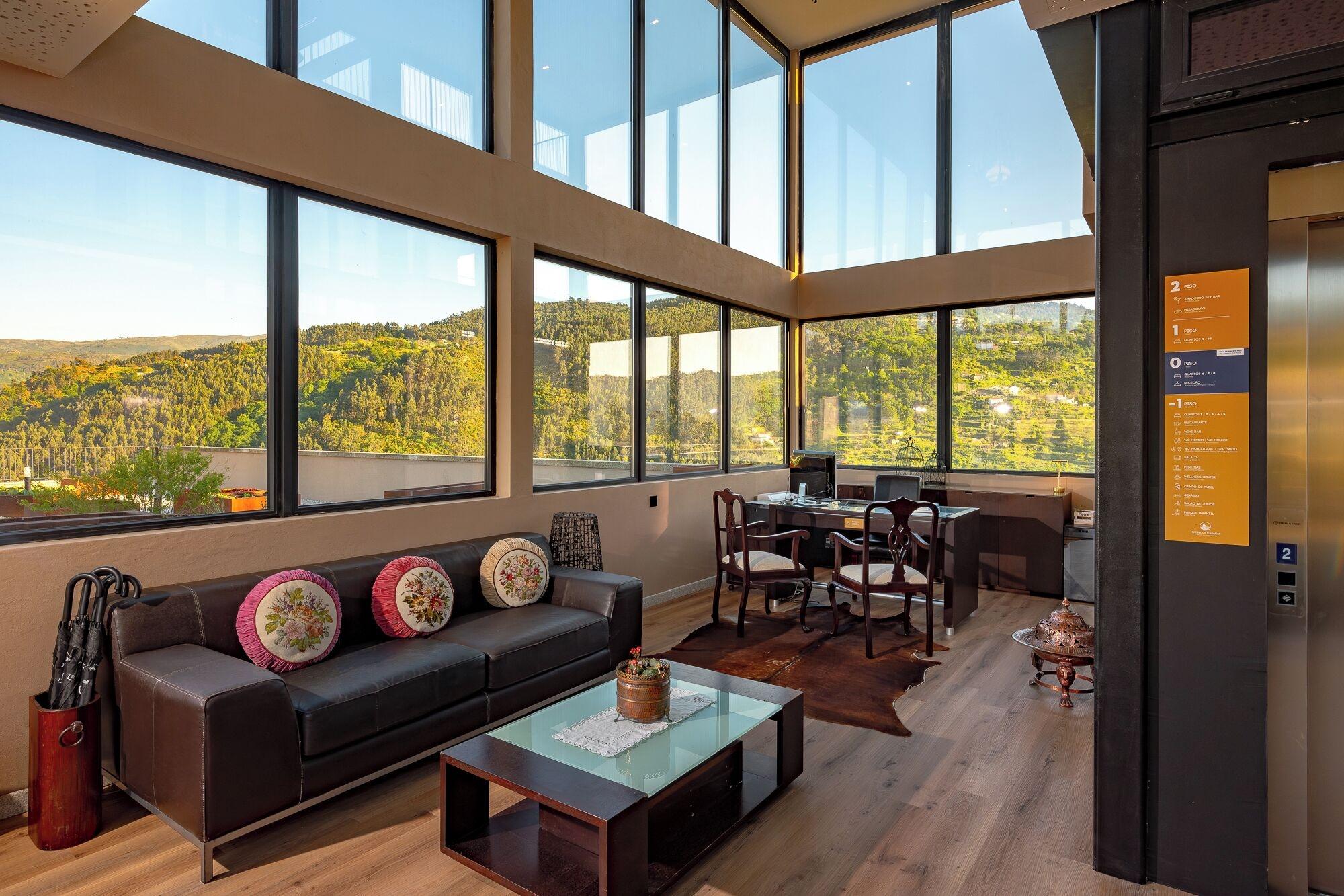 Vista Lobby Quinta de Cabanas Douro Country House