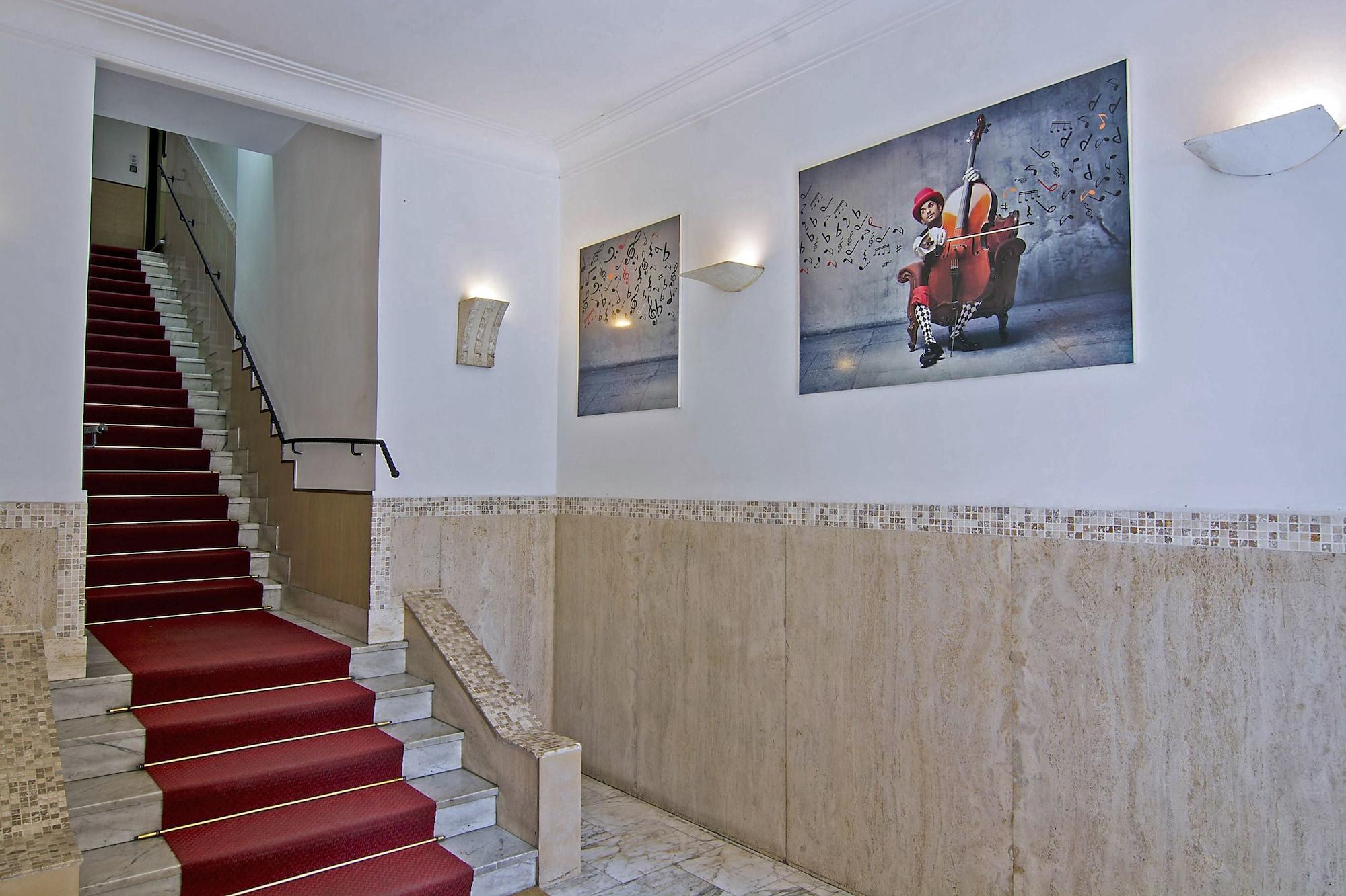 Sala de Reuniones Hotel Lirico