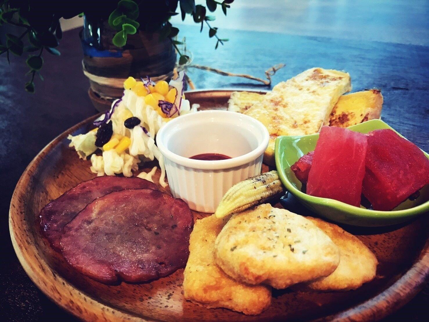 Restaurant The Leaf Inn