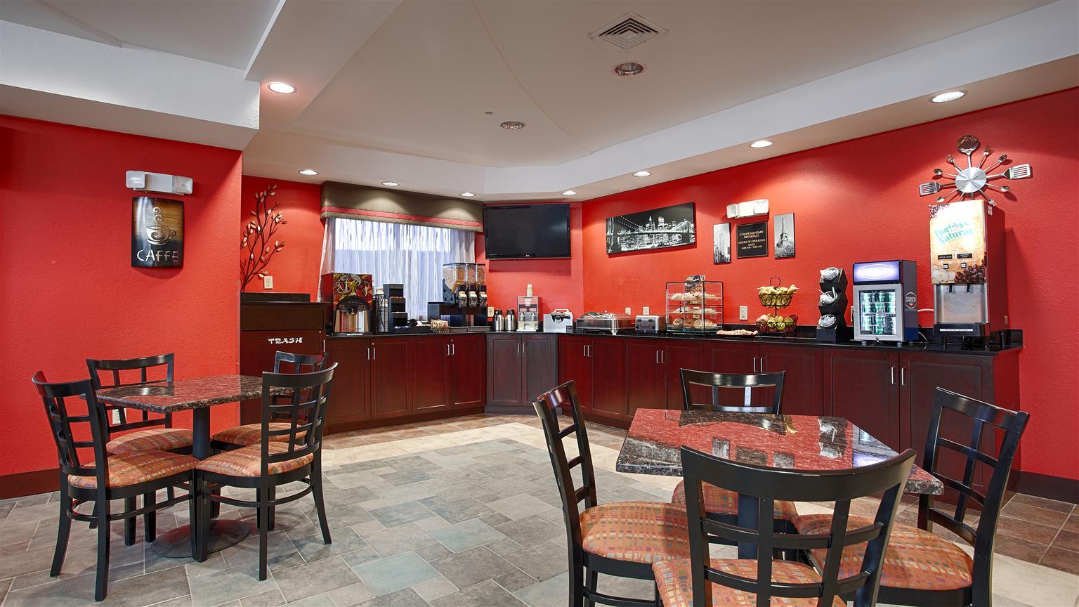 Restaurant Paradise Inn & Suites