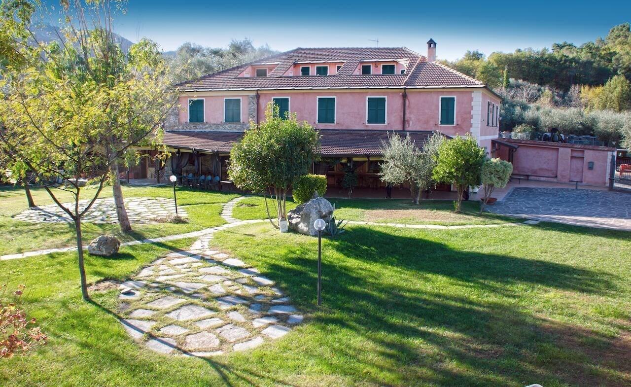 Varios Relais Borgofasceo