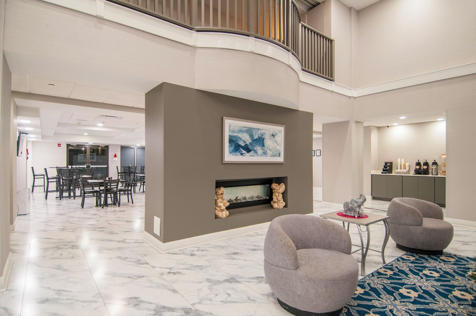 Vista Lobby Wingate By Wyndham Tuscaloosa