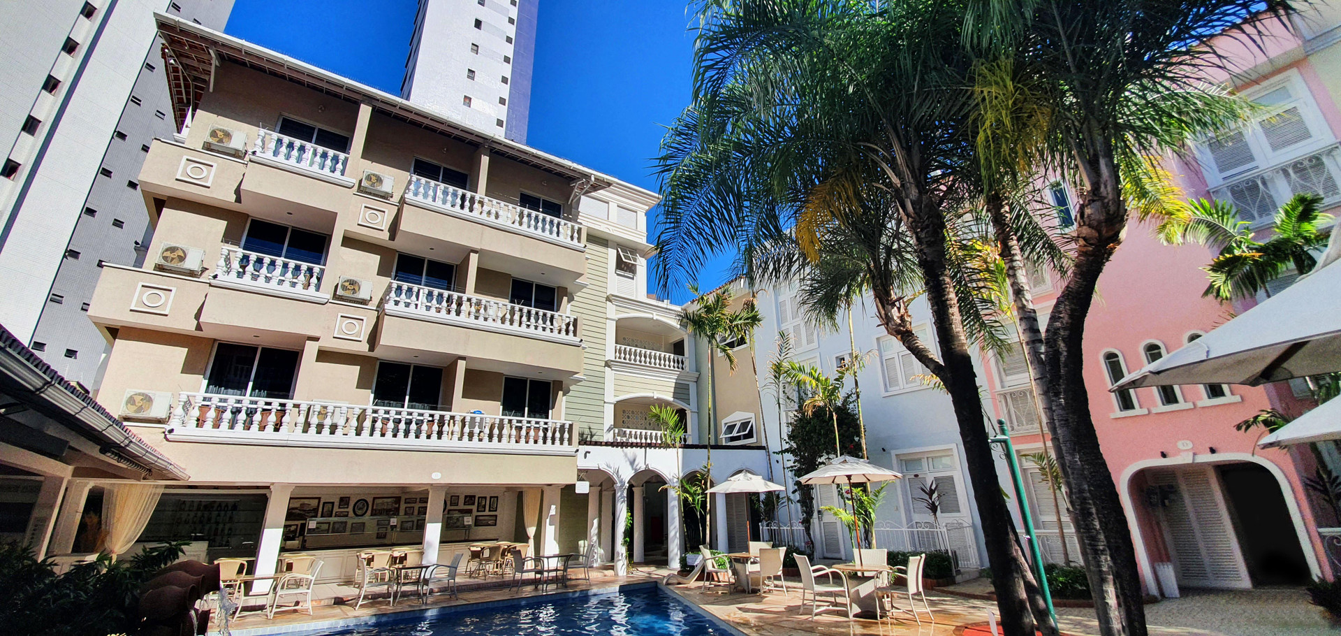 Vista Exterior Villa Mayor Hotel