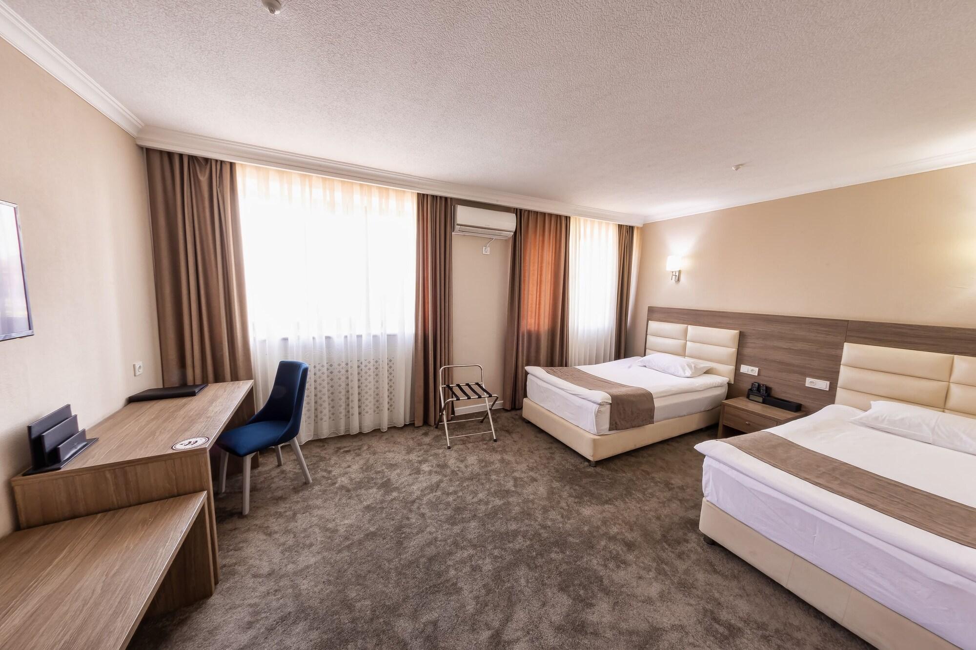 Habitación Osh Grand Hotel CHAVO