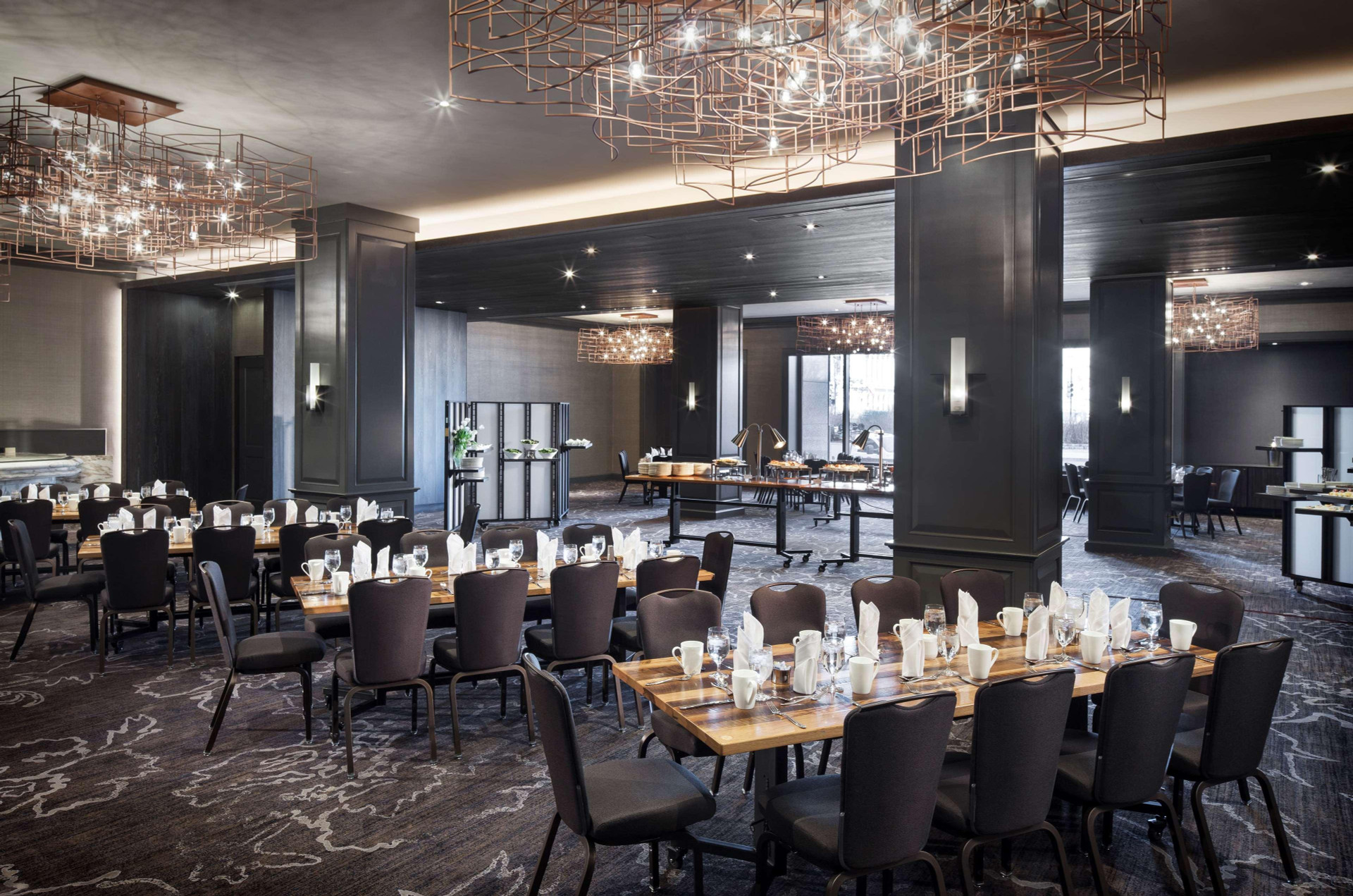 Restaurant The Logan Philadelphia, Curio Collection by Hilton