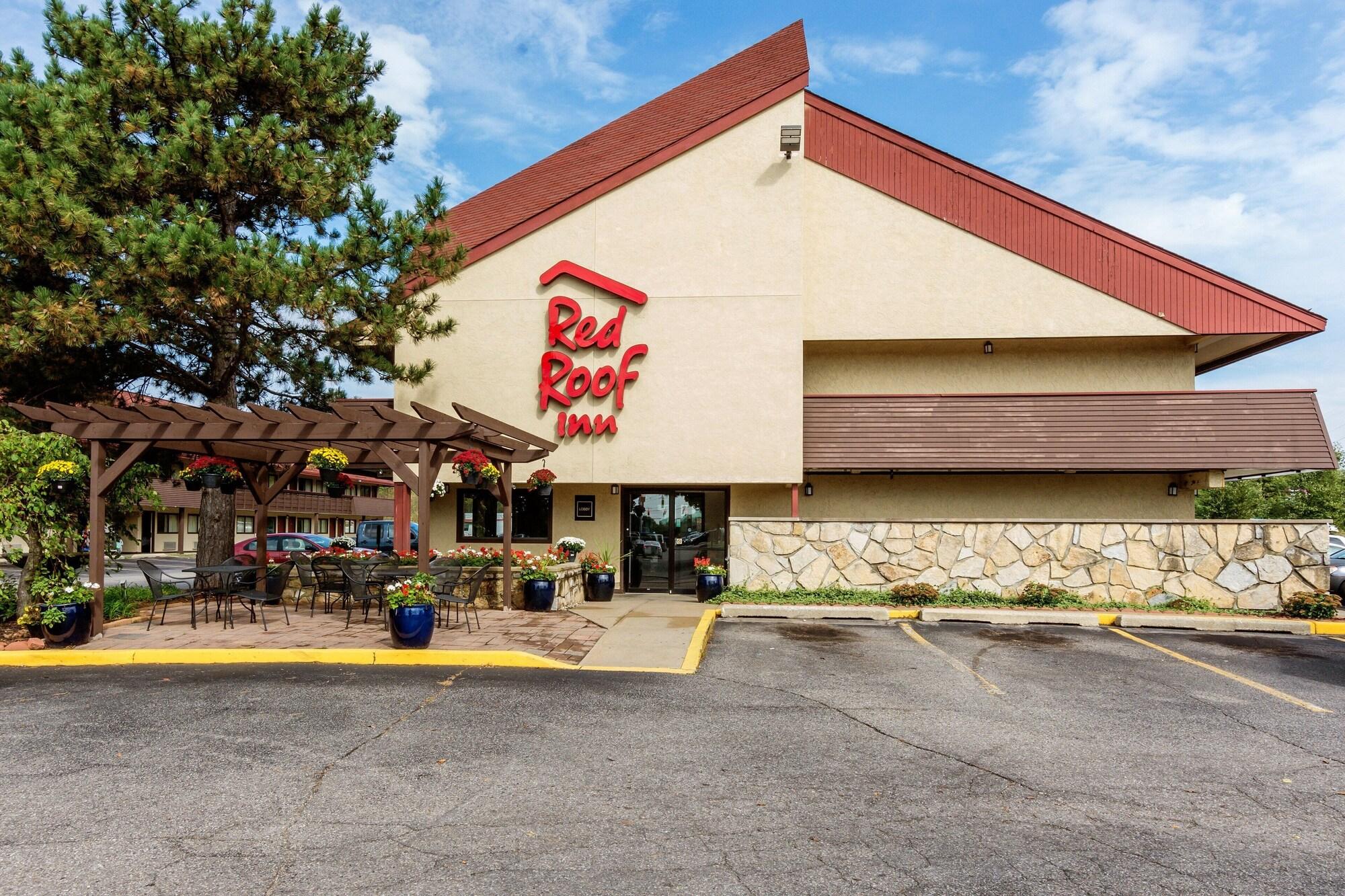 Varios Red Roof Inn Grand Rapids Airport