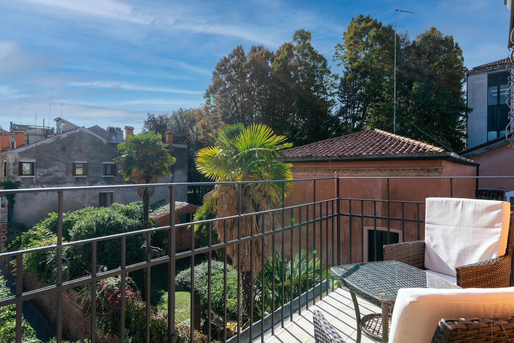 Varios Hotel Villa Rosa