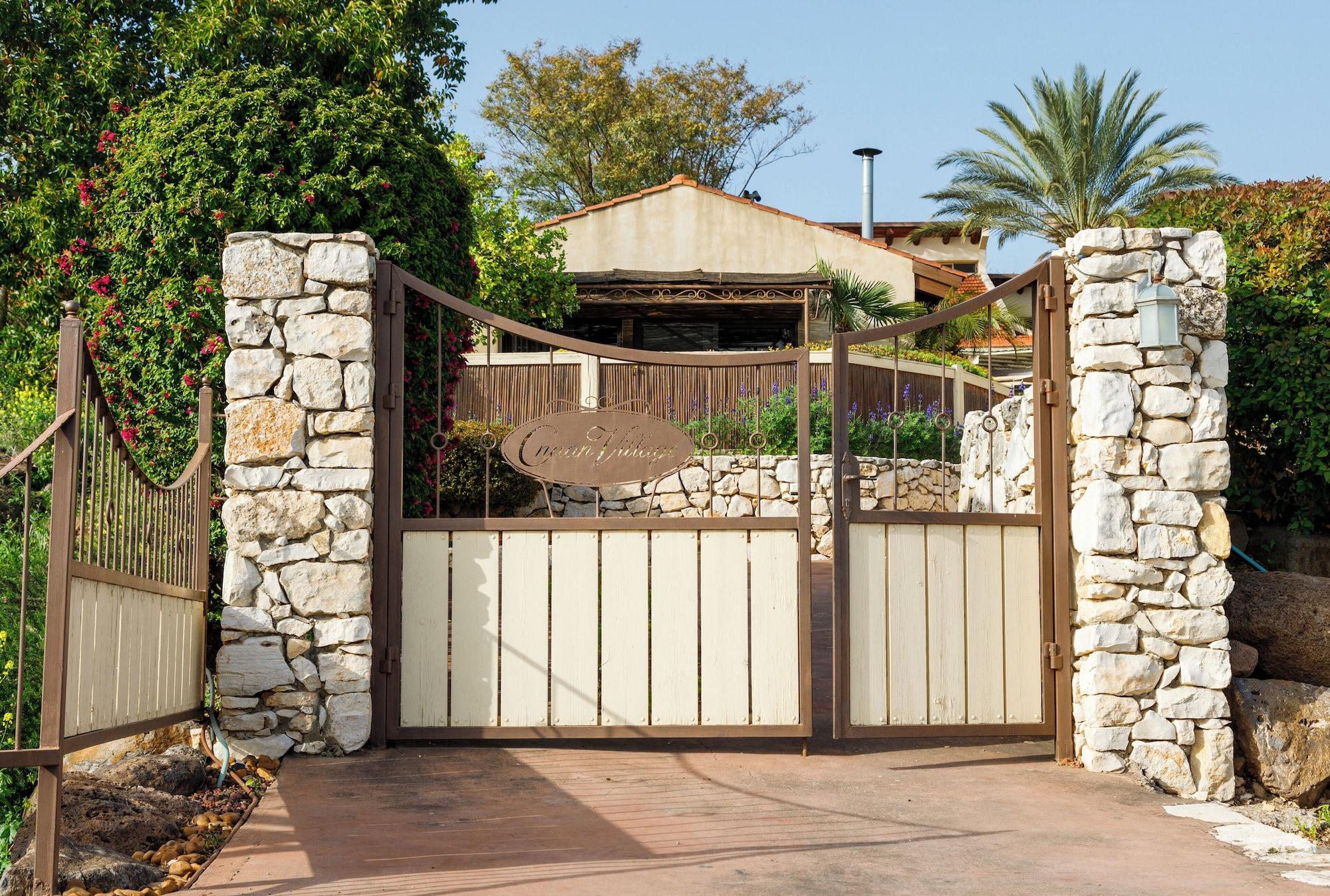 Vista Exterior Cnaan Village - Boutique and Spa Villa