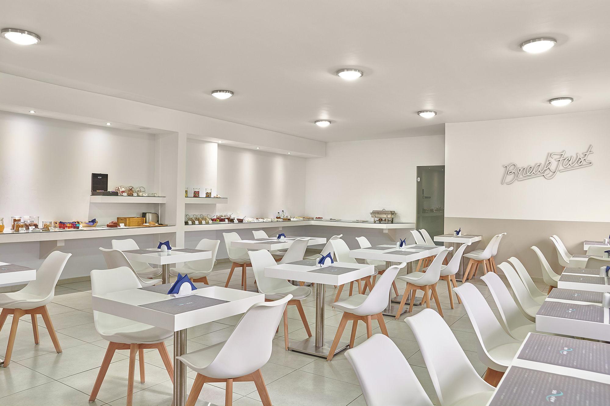 Restaurant Sea View Hotel & Apartments