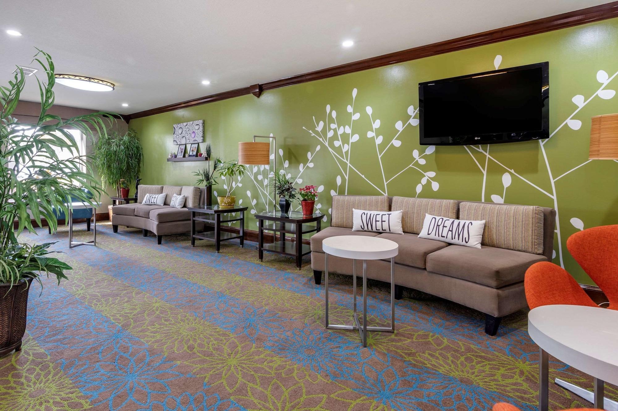 Vista Lobby Sleep Inn And Suites Brunswick