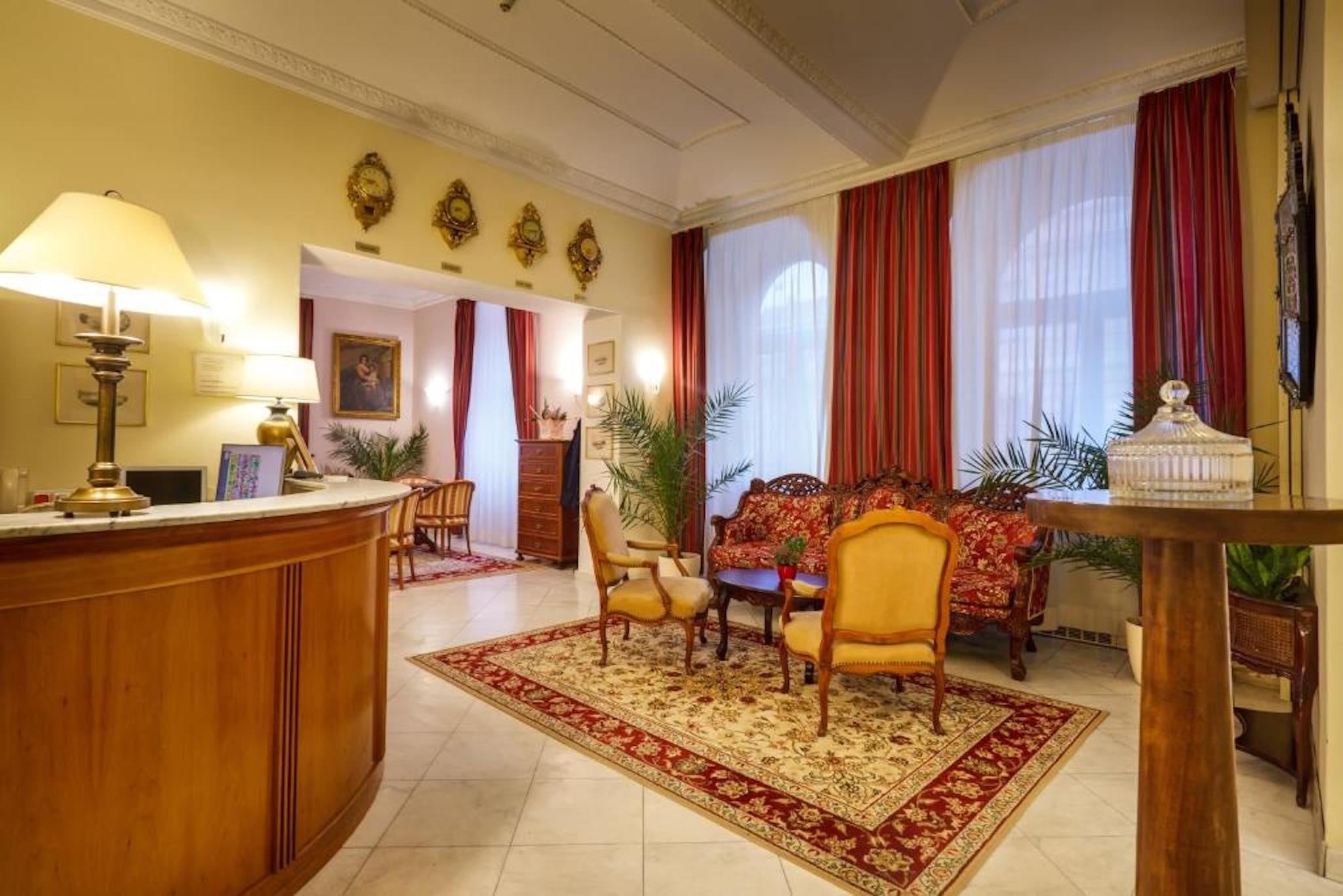 Vista Lobby St George