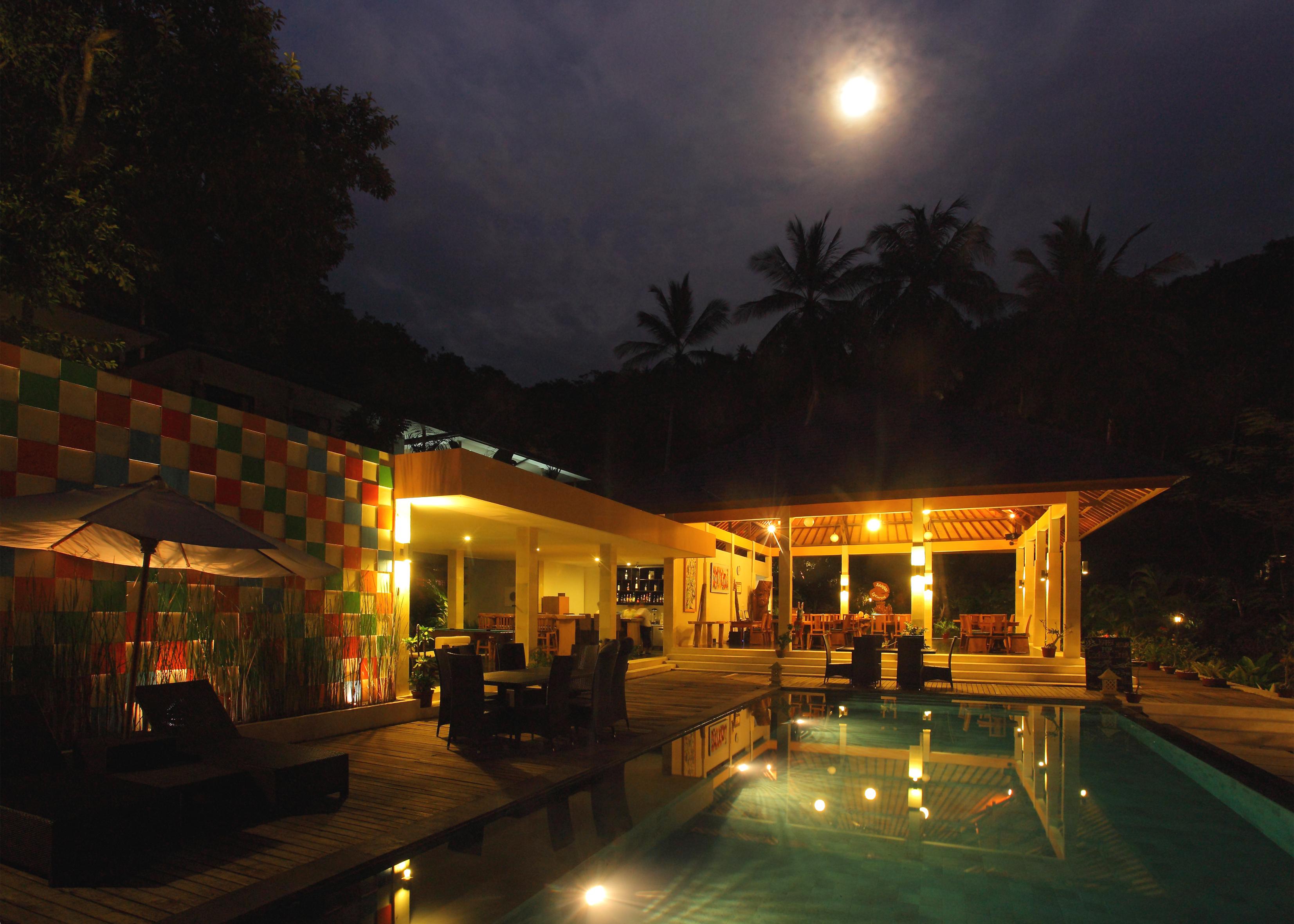 Bar/Salón Kebun Villas & Resort