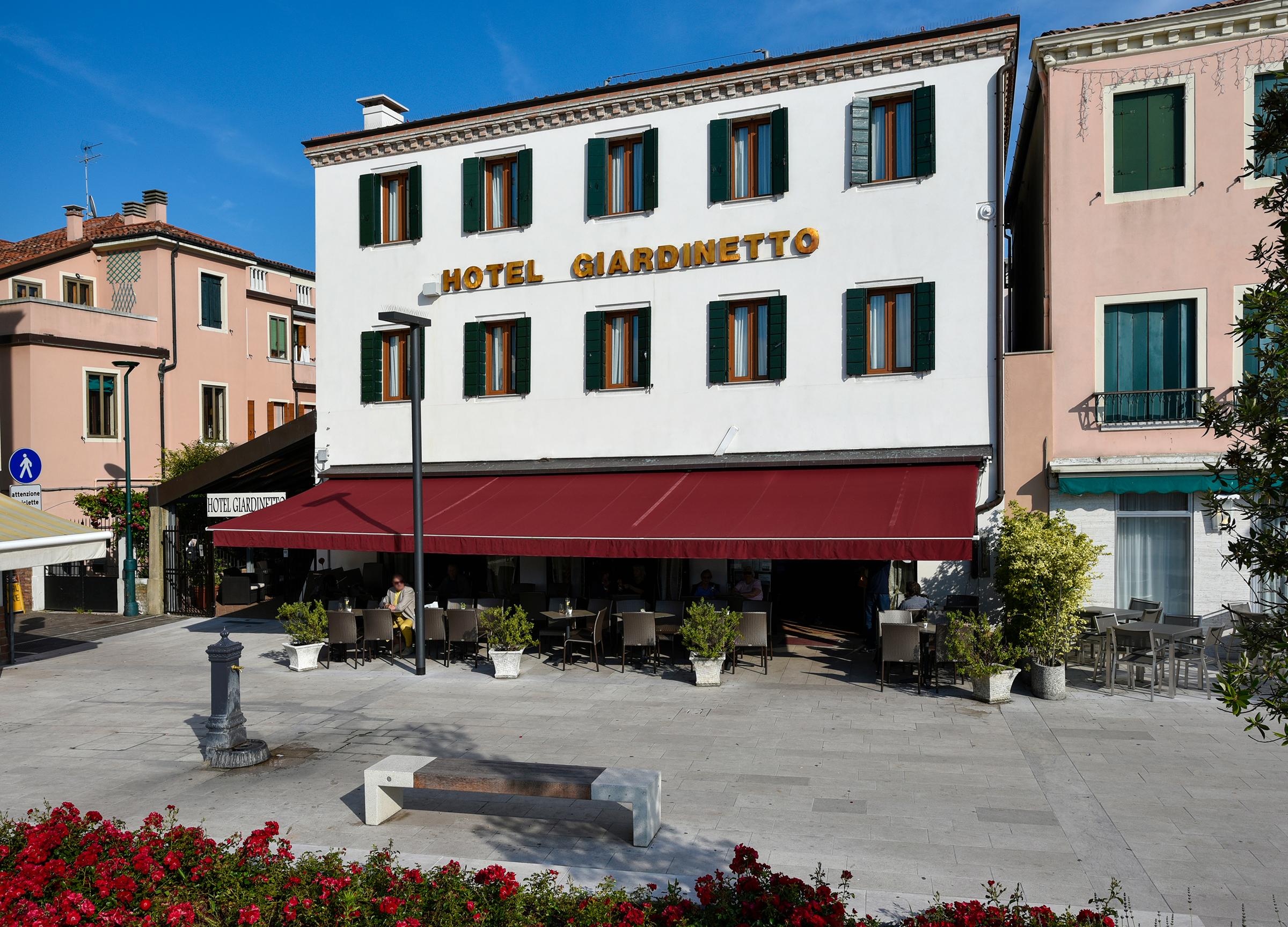 Vista Exterior Hotel Giardinetto
