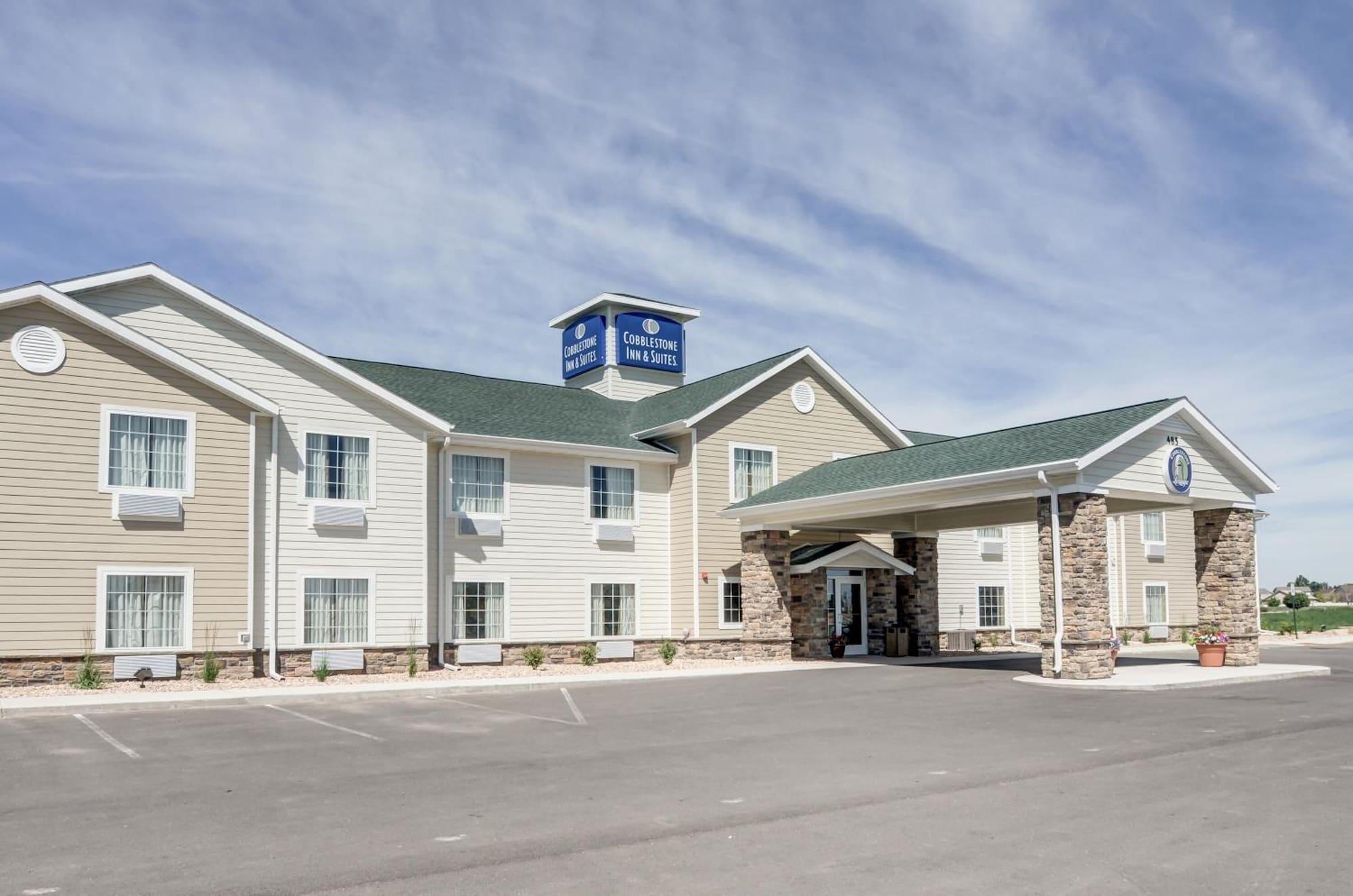 Vista Exterior Cobblestone Inn & Suites - Eaton