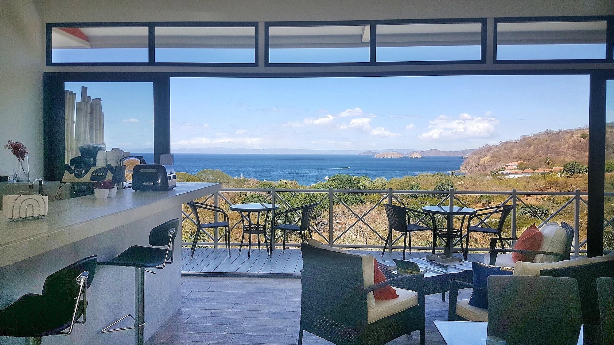 Vista Lobby Hotel Pura Vista