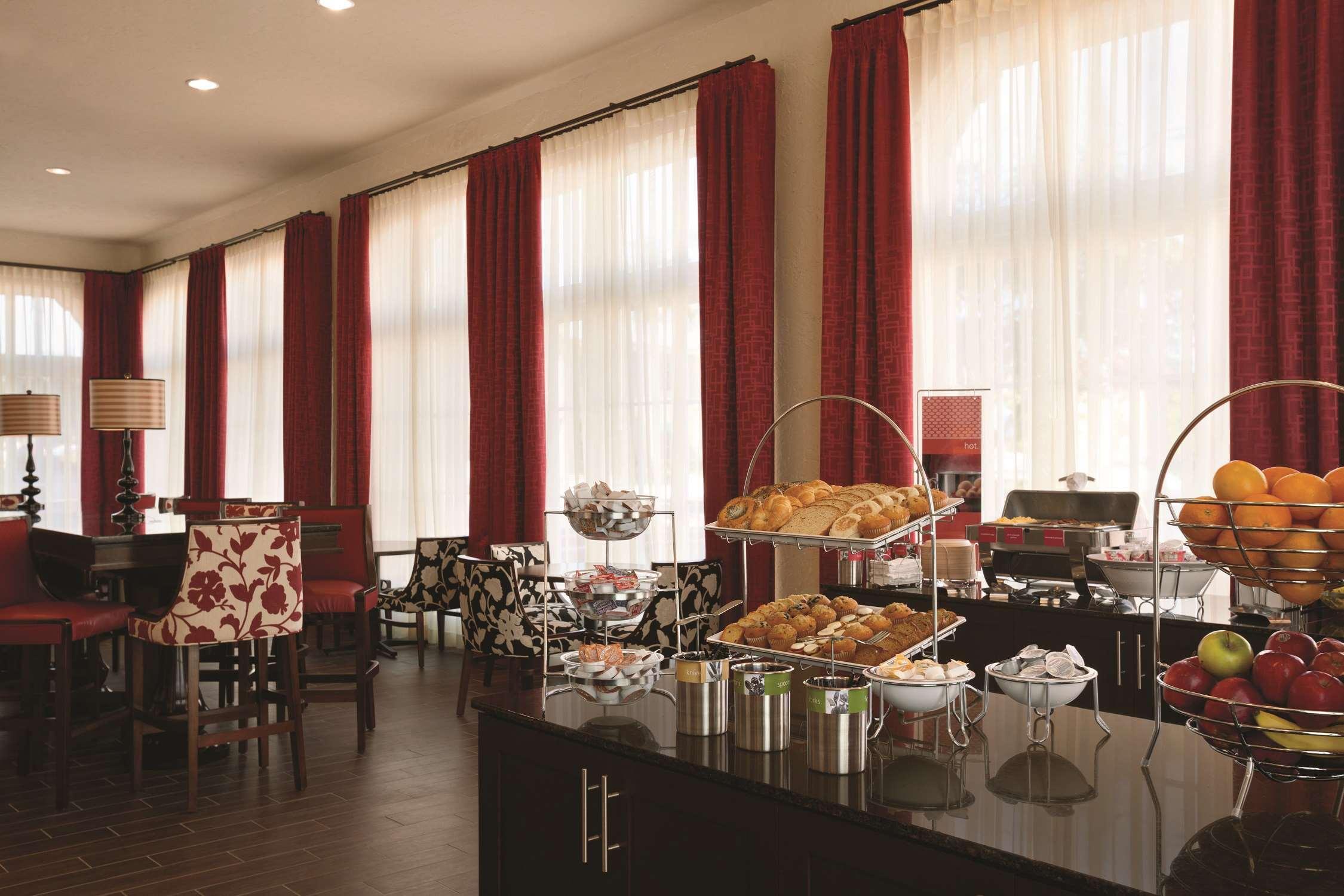Restaurant Hampton Inn & Suites Bradenton Downtown Historic District