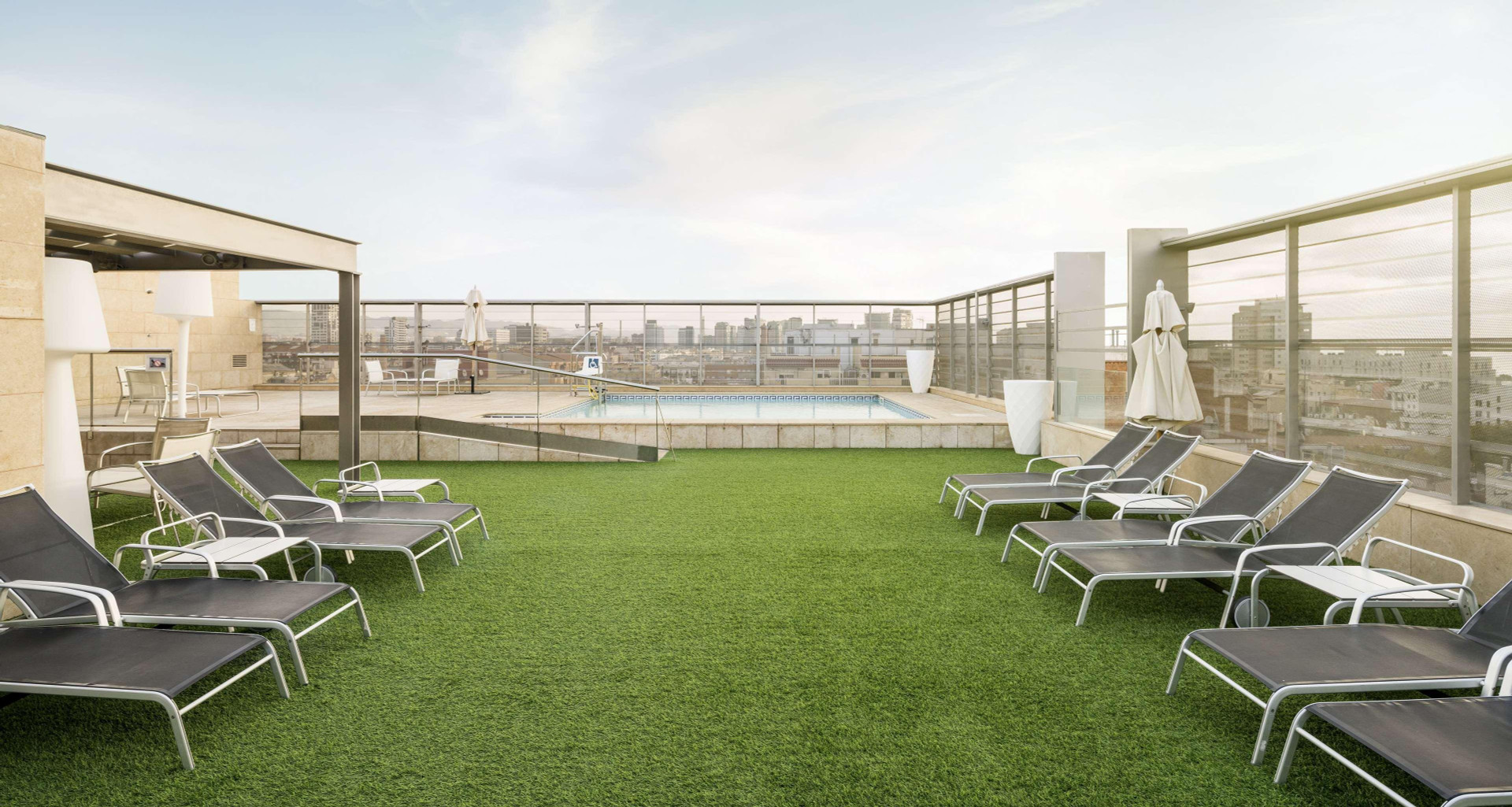 Vista Exterior Hotel ILUNION Barcelona