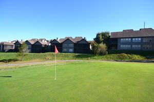 Alojamiento - StoneBridge Resort