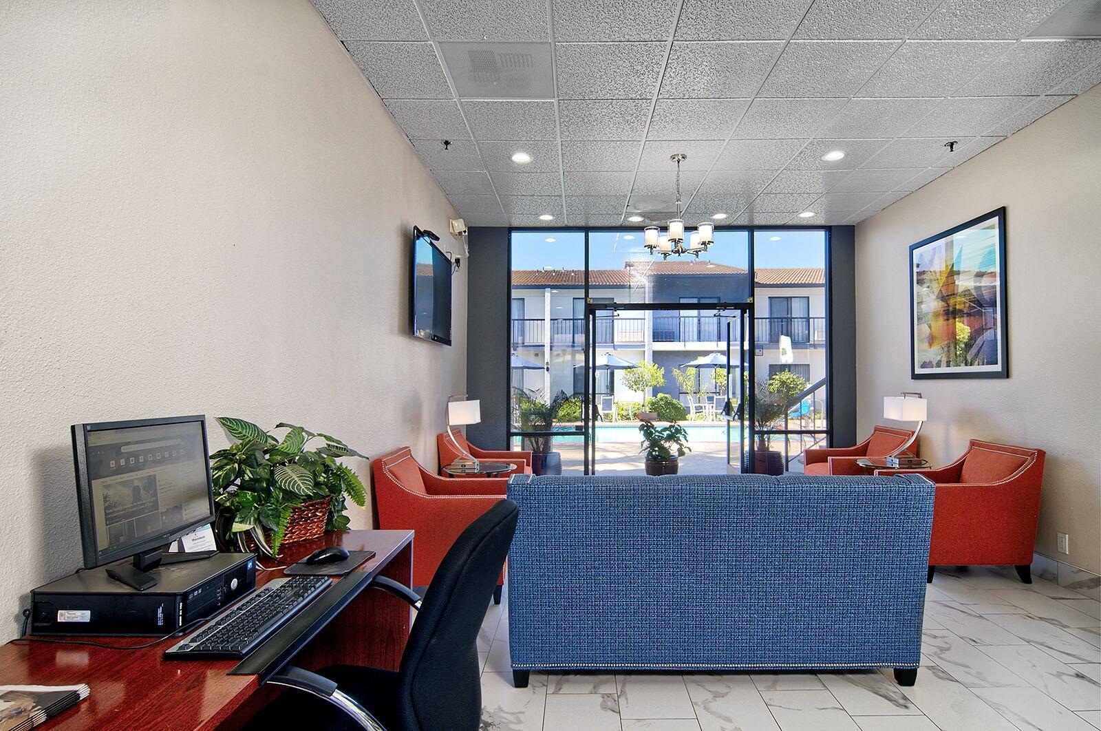 Vista Lobby Quality Inn & Suites South San Jose / Morgan Hill