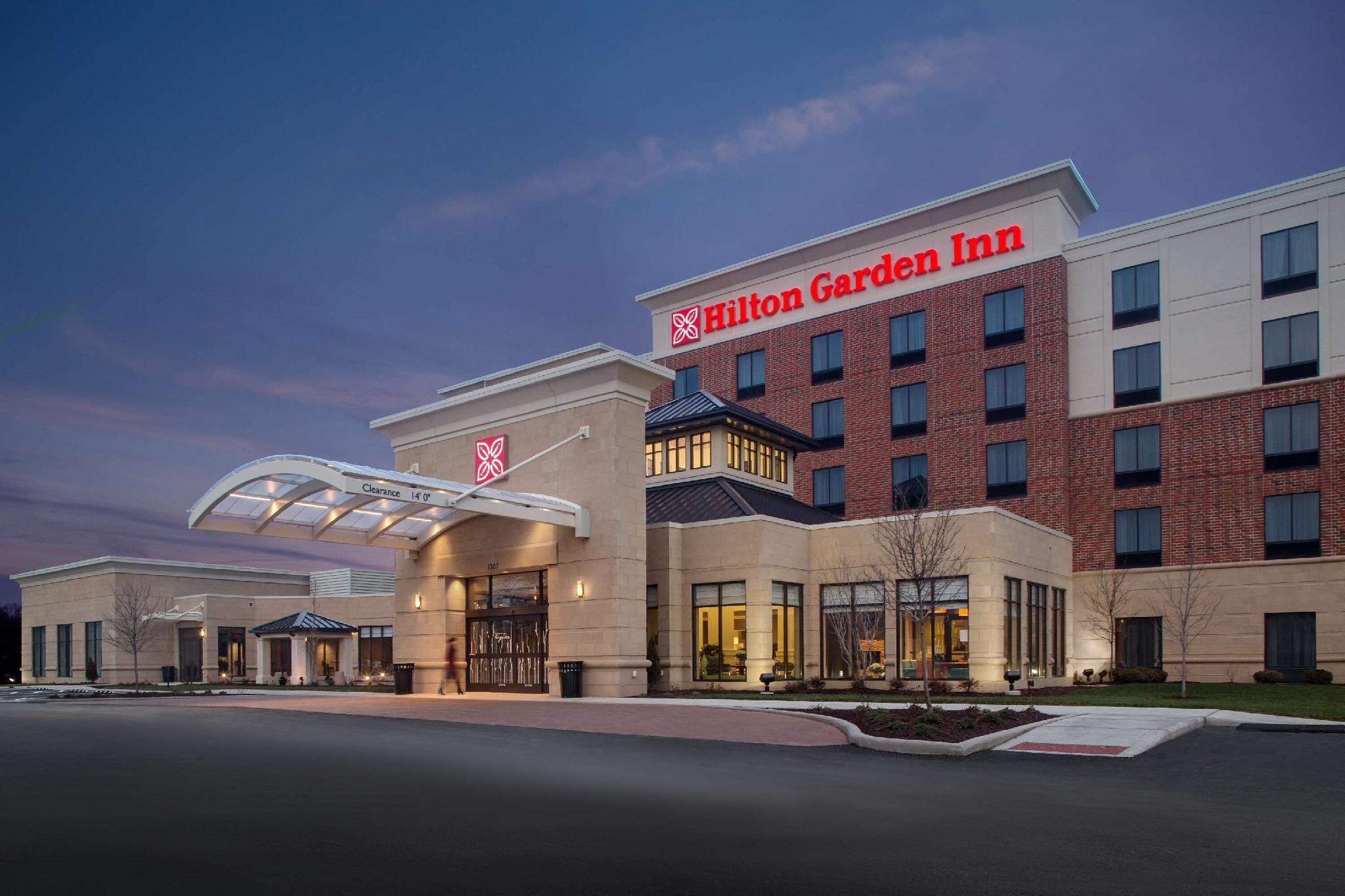 Vista Exterior Hilton Garden Inn Akron