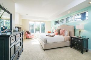 Alquiler Vacacional - Villa Manzanita by Avantstay Hot Tub, 1 Block to Beach/town, Chef's Kitchen