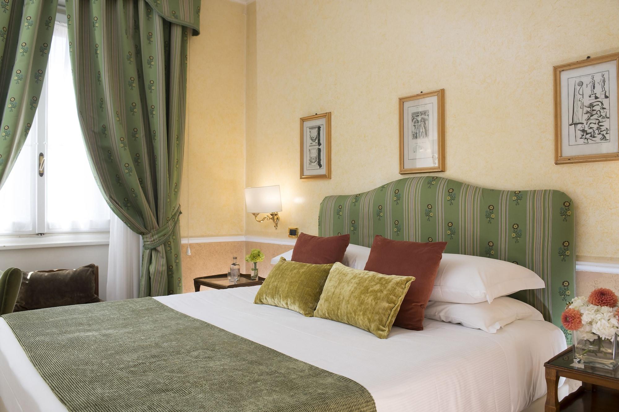 Set de Habitación Bettoja Hotel Massimo D'Azeglio