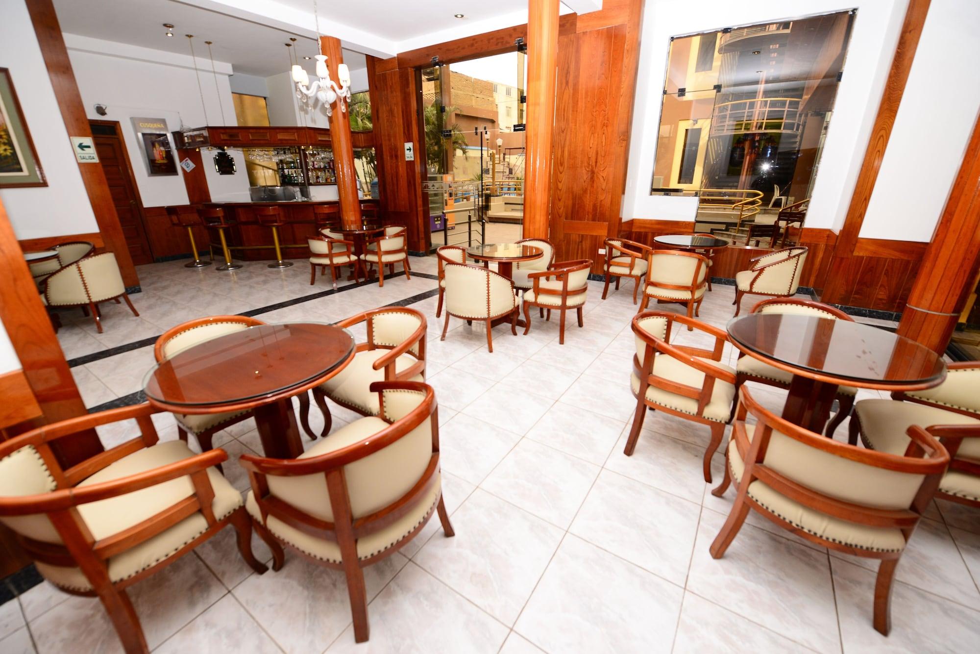 Restaurant Hotel Gloria Plaza Chiclayo