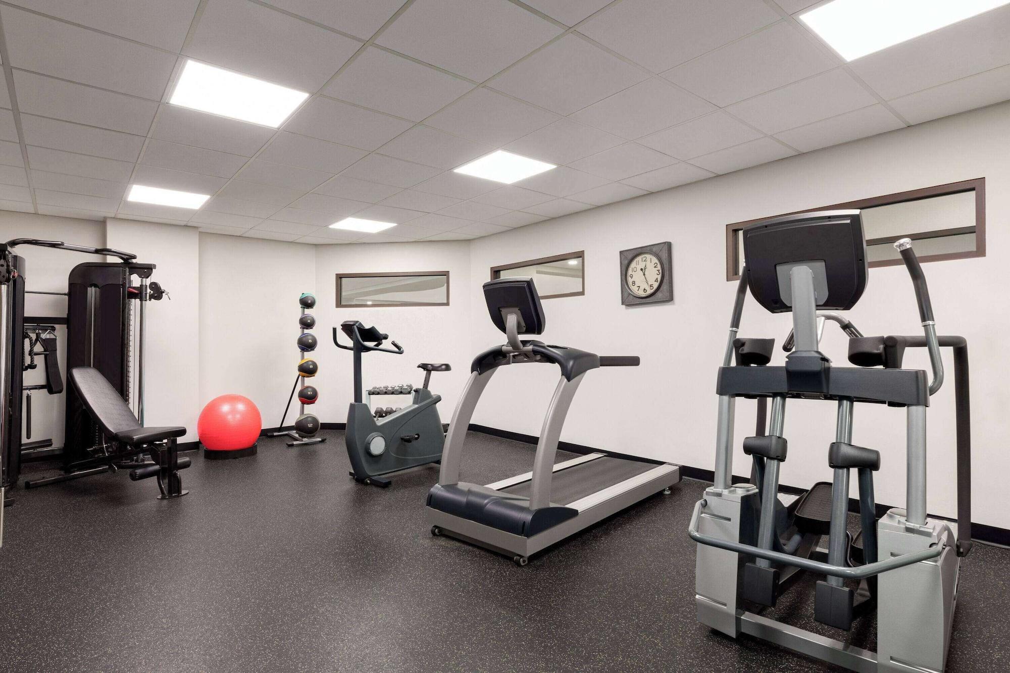 Gimnasio Wingate by Wyndham Green Bay/Airport