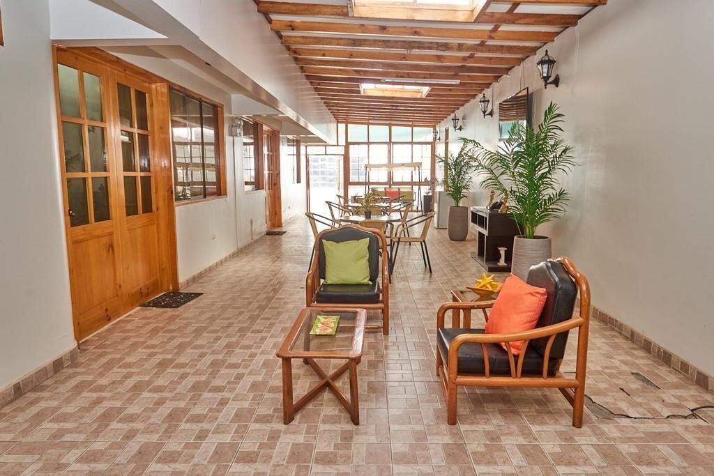 Comodidades del Alojamiento Hostal Montecarlo Camaná