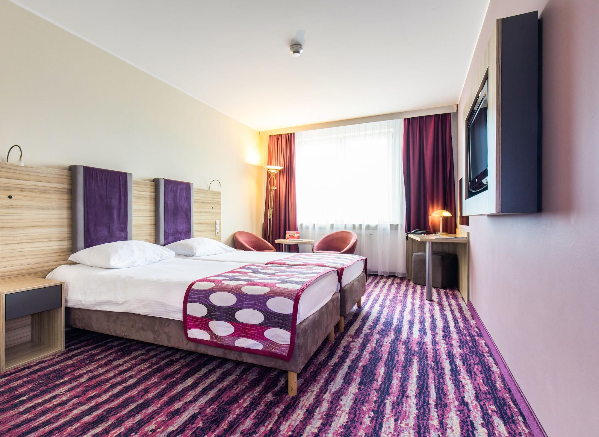 Habitación Galaxy Hotel