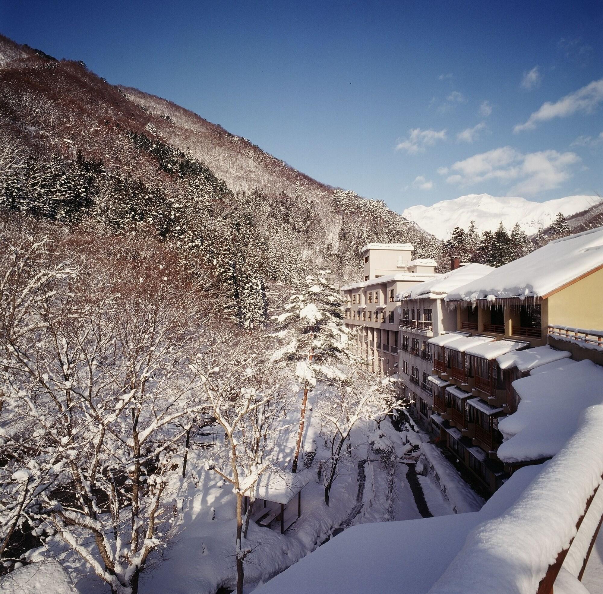 Vista Exterior Kinseikan Seseragi