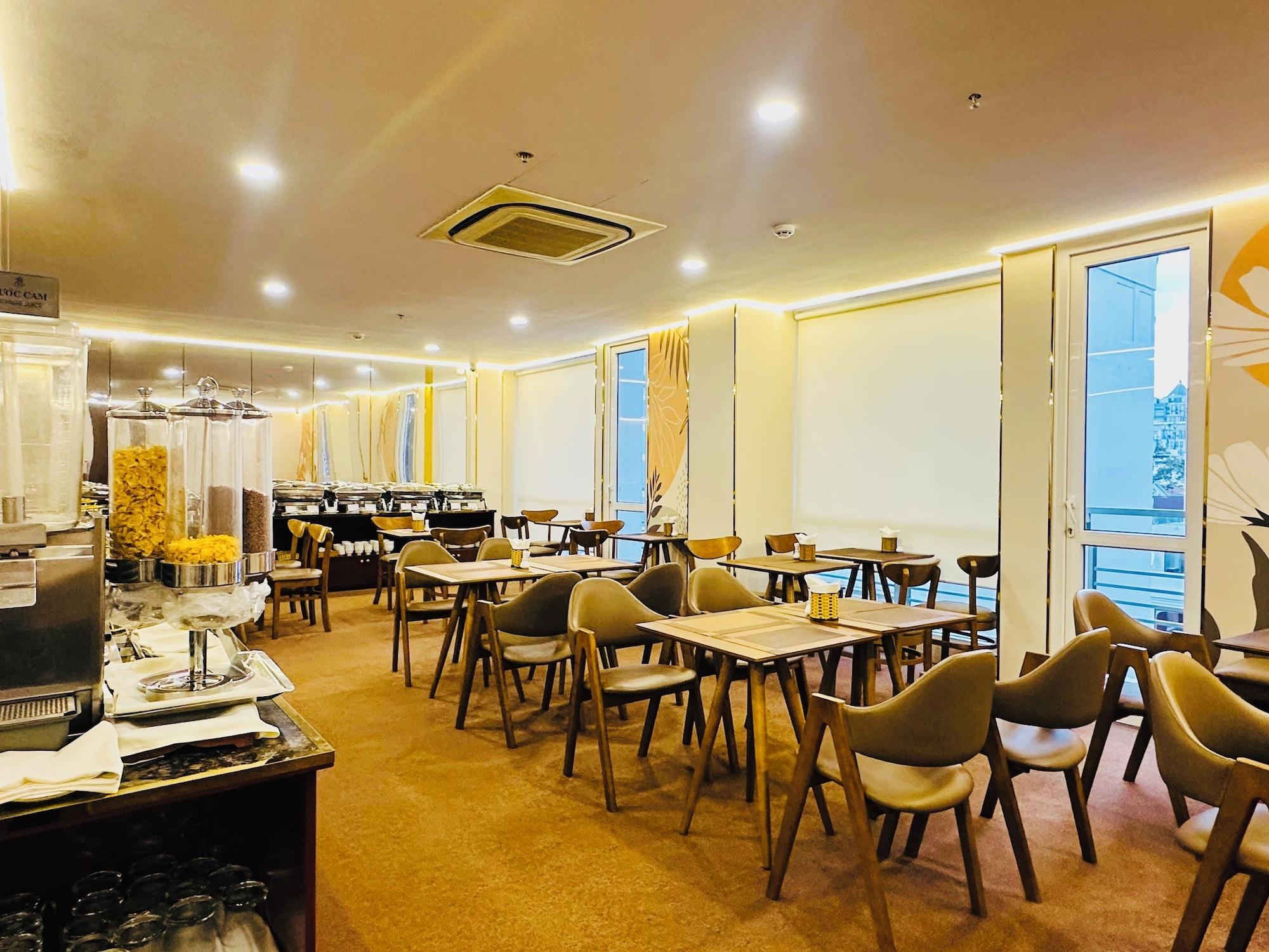 Restaurant Huong Sen Annex Hotel