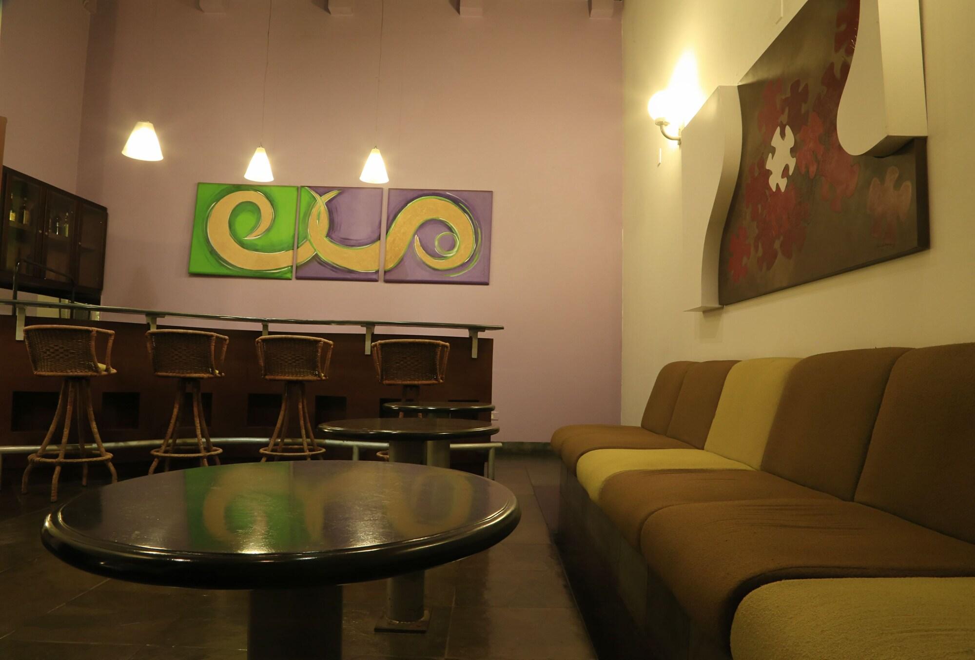 Bar/Salón Hotel Provincia Flex de Pato Branco