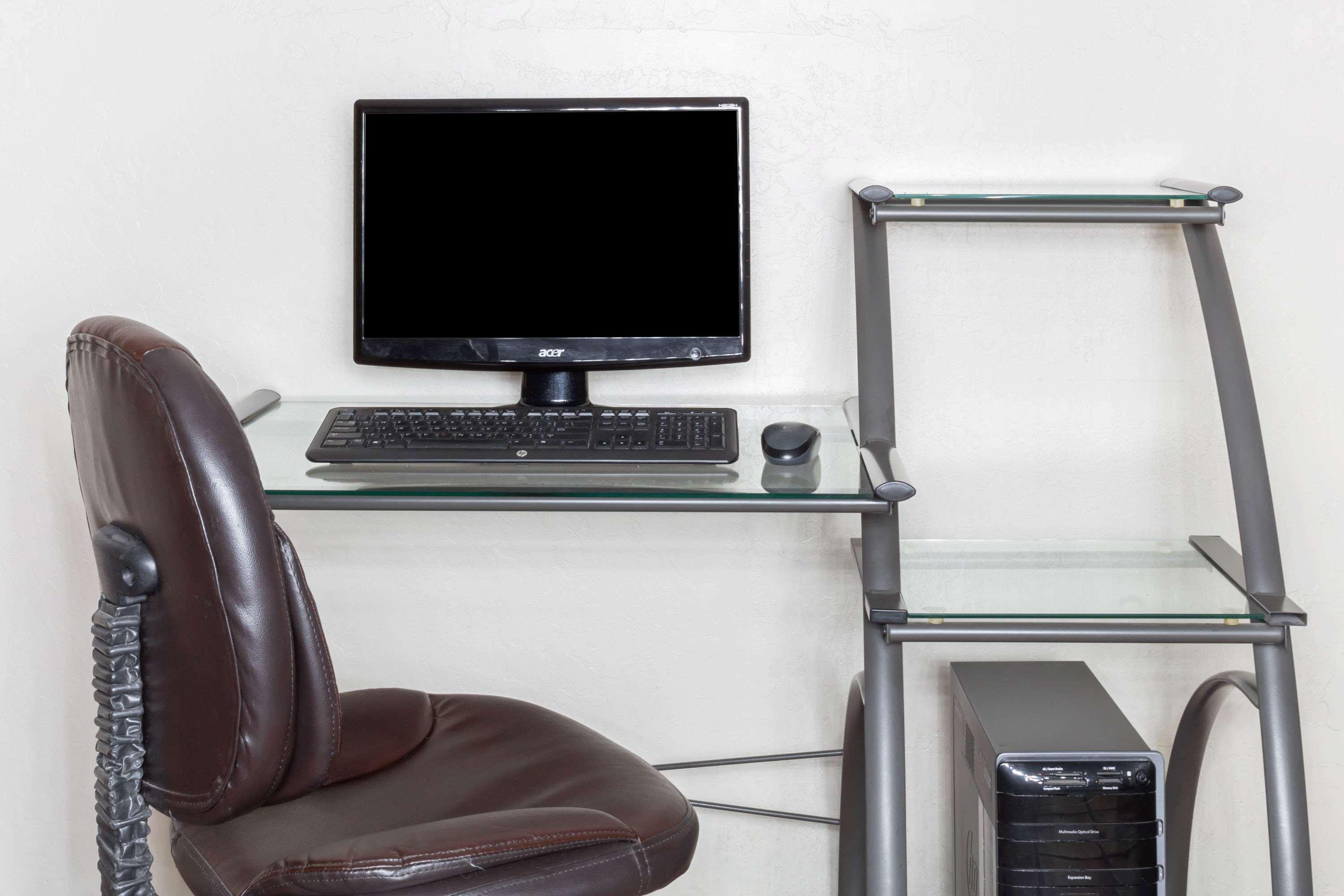 Centro de Negocios Super 8 by Wyndham Cottonwood