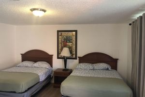 Alojamiento - VISTA MOTEL CULVERCITY
