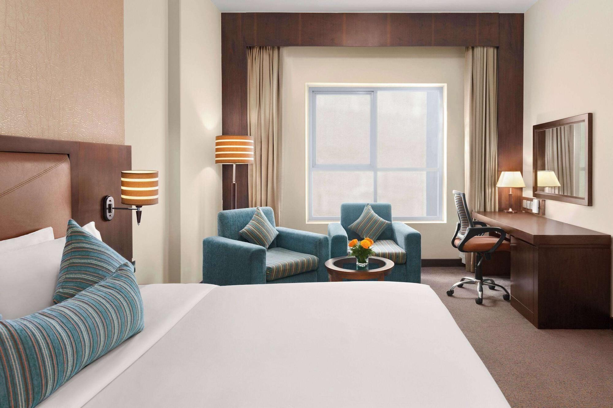 Habitación Ramada by Wyndham Dubai Deira