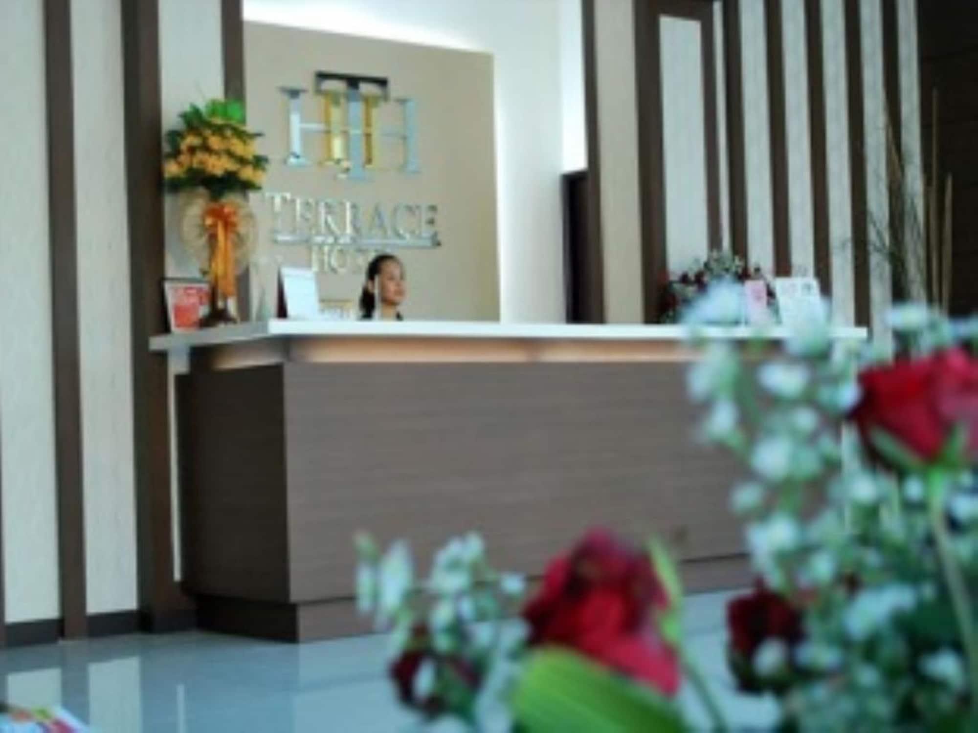 Vista Lobby Terrace Hotel Subic Bay