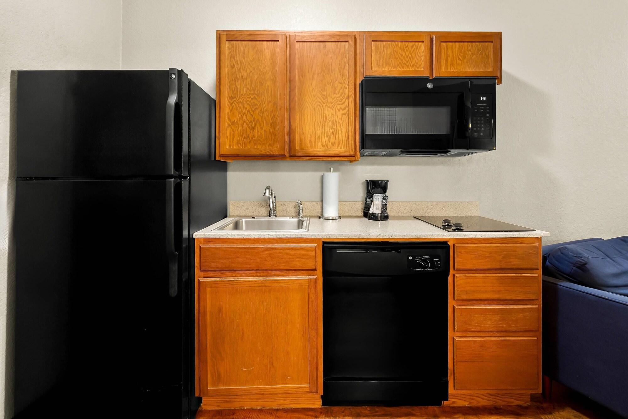 Varios Suburban Studios Morgantown