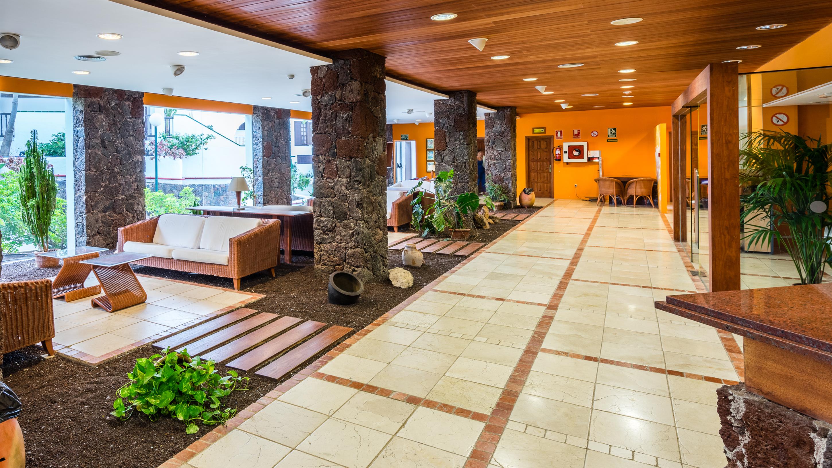 Vista Lobby BLUESEA Callao Garden