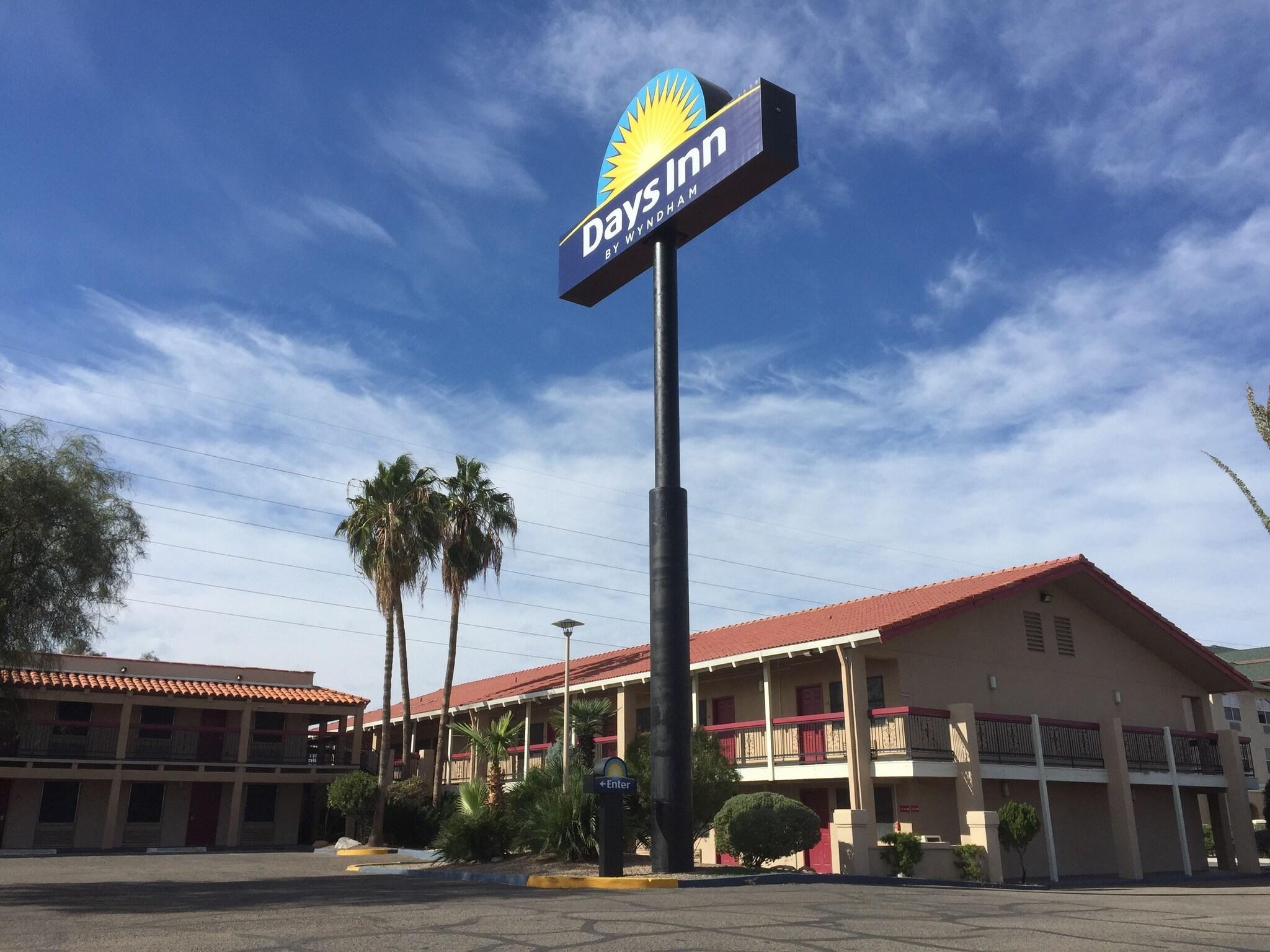 Varios Days Inn Tucson City Center