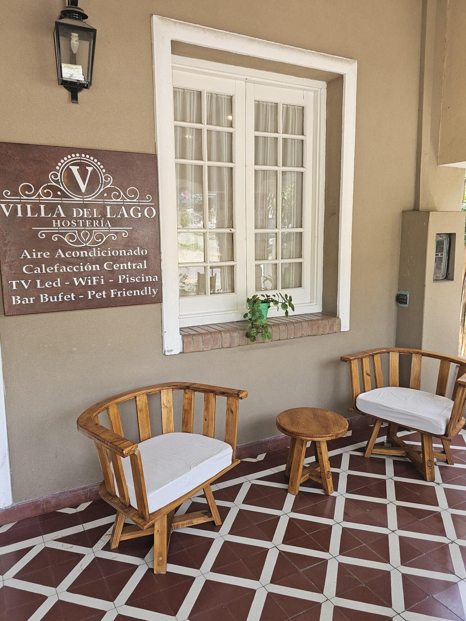 Vista Exterior Hosteria Villa del Lago