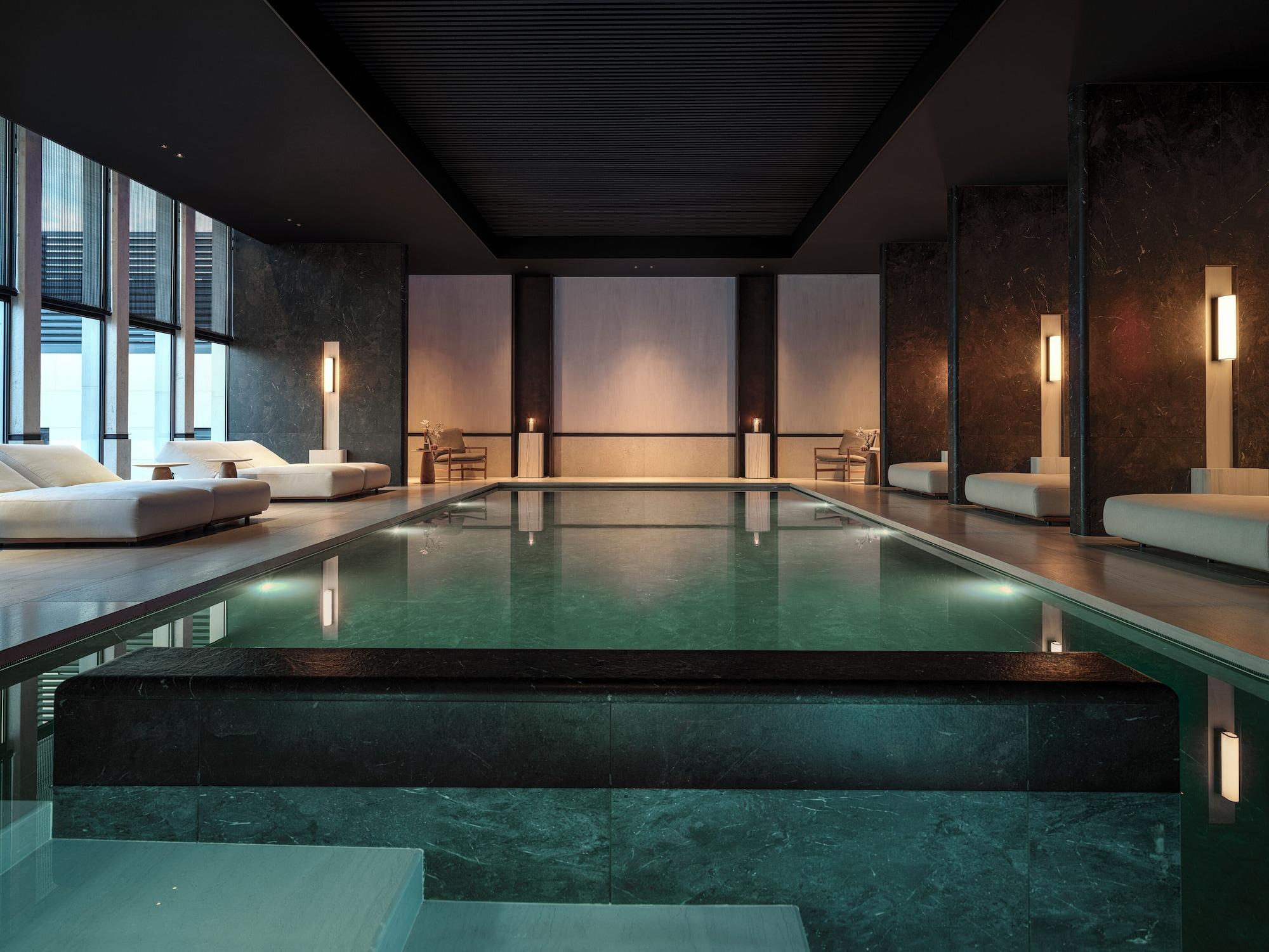 Vista Piscina La Réserve