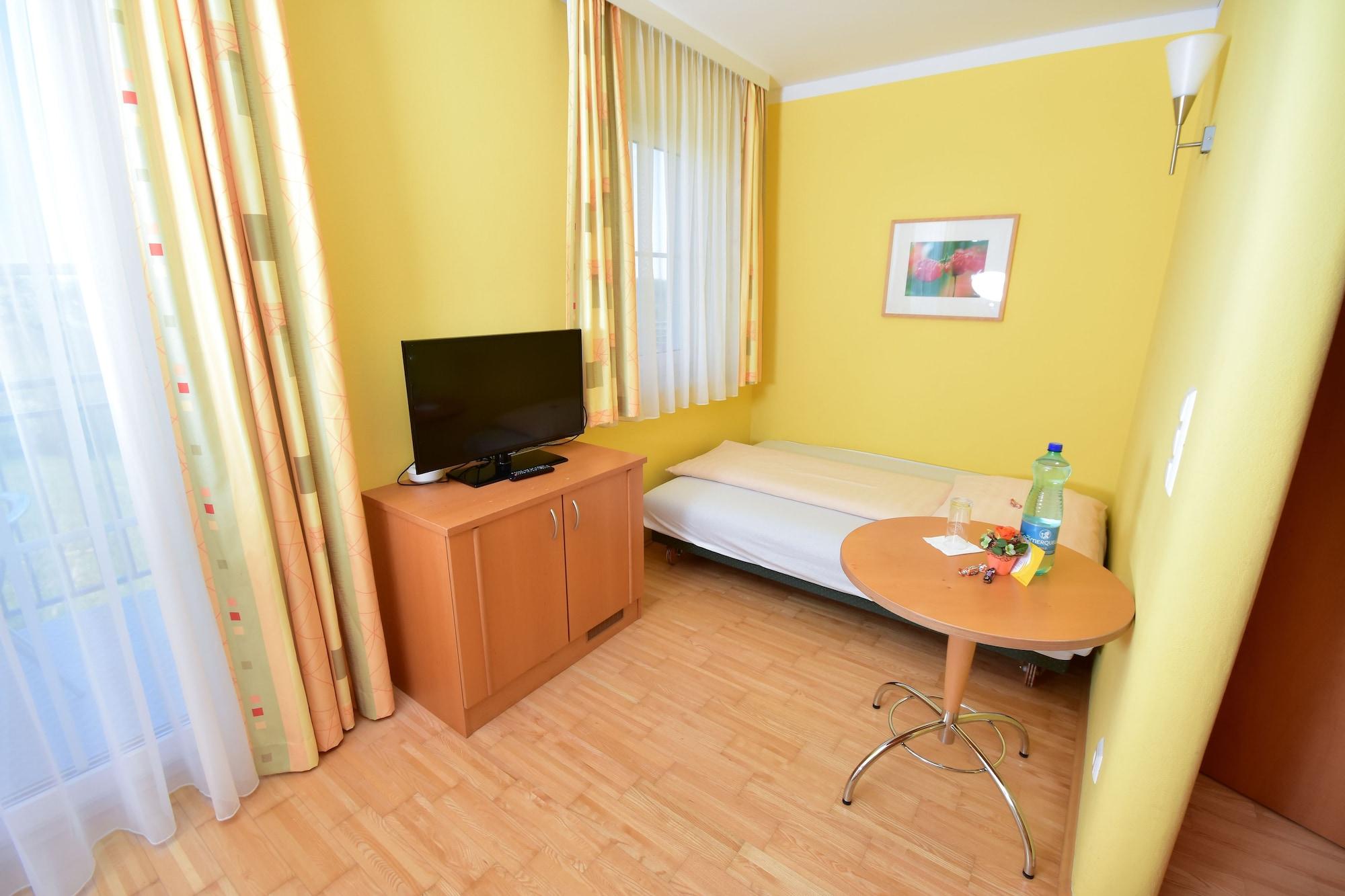 Set de Habitación Golf & Therme Sonnenpension Hotel Garni