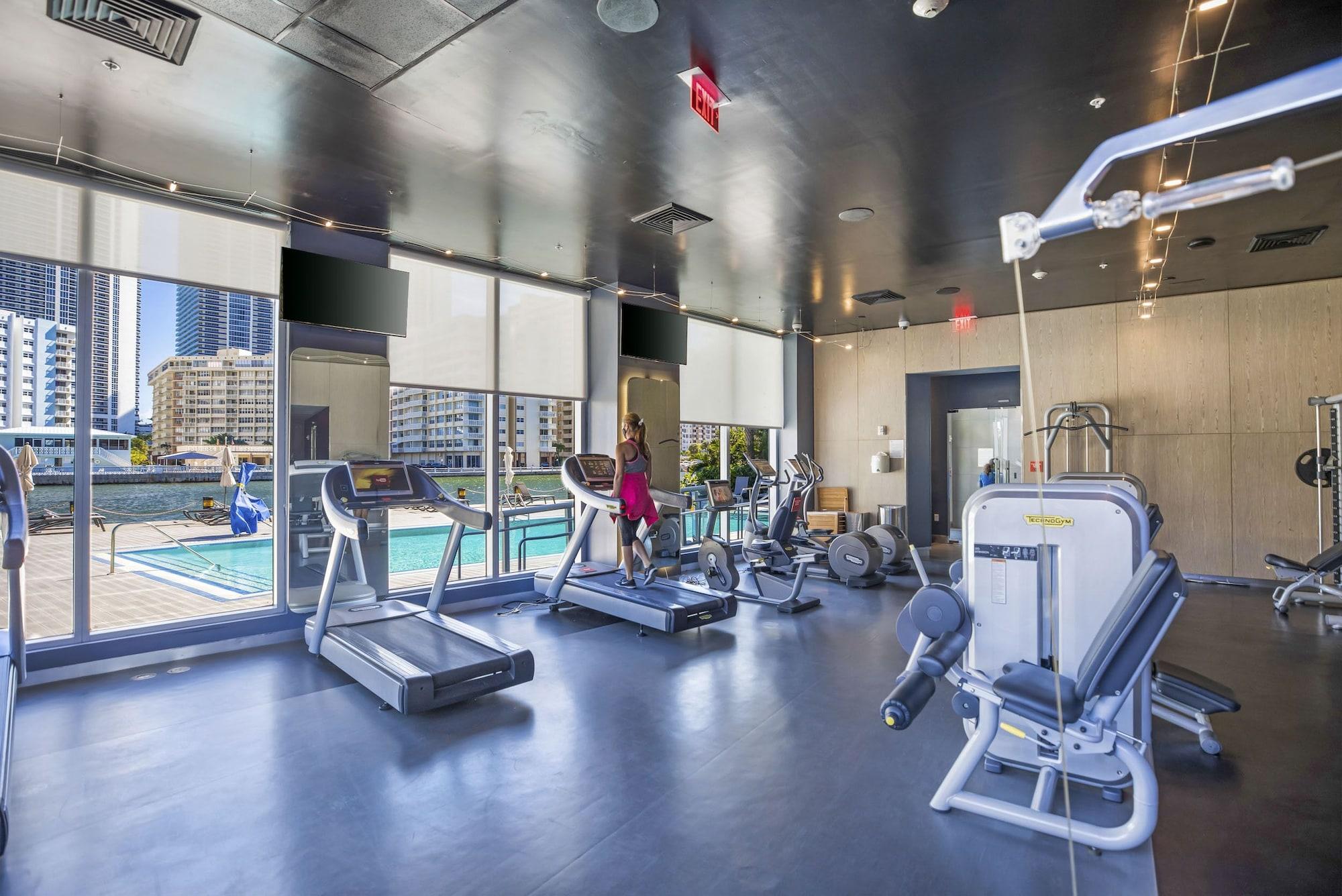 Gimnasio Beachwalk Vacation