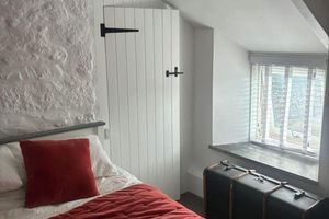 Alquiler Vacacional - Charming Detached Cornish Stone Cottage with Private Garden & Coastal Access