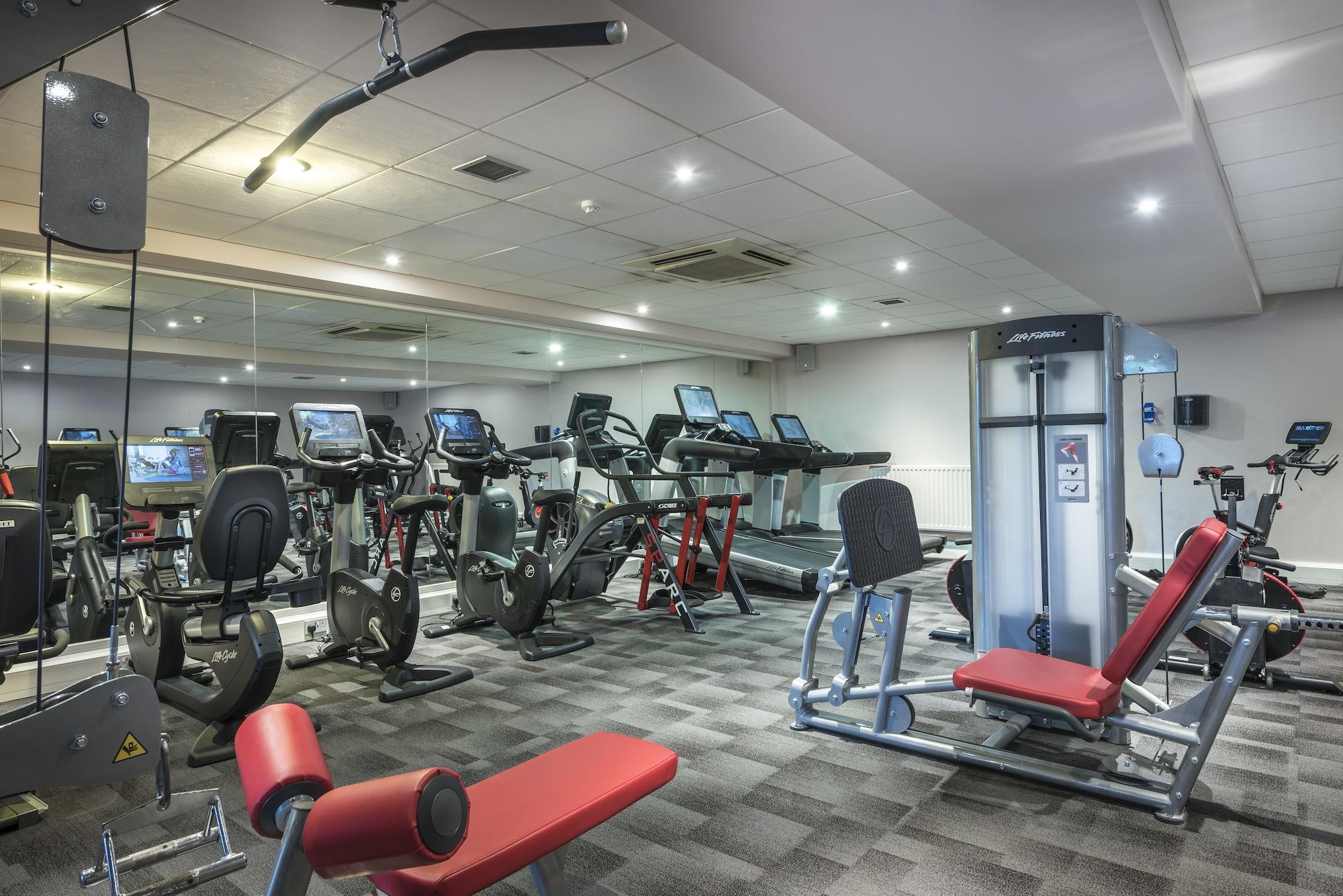 Gimnasio Macdonald Elmers Court Resort