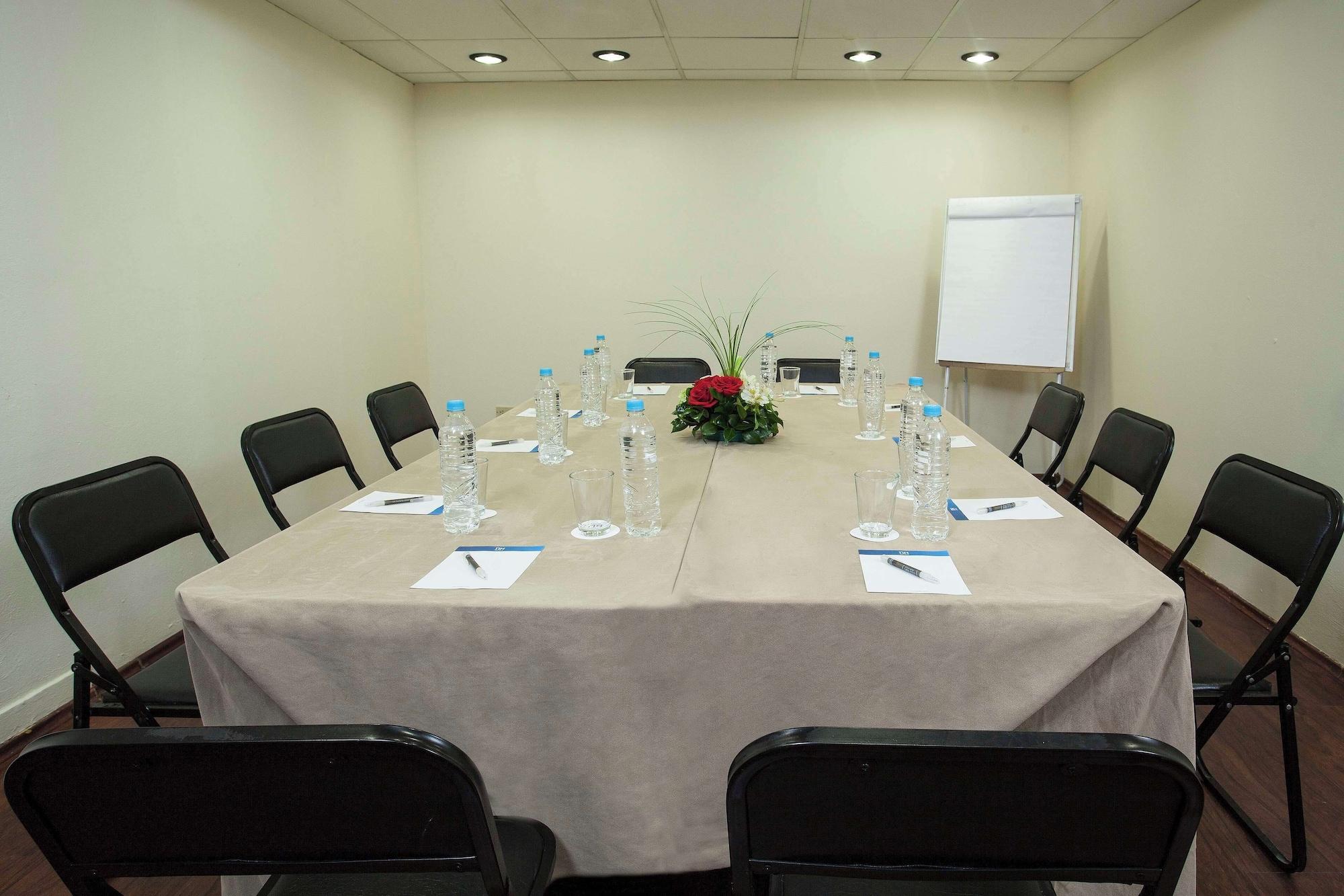 Sala de Reuniones NH Coatzacoalcos